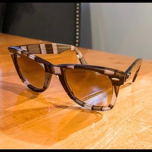 RAY-BAN WAYFARER RB 2140 RARE PRINT unisex